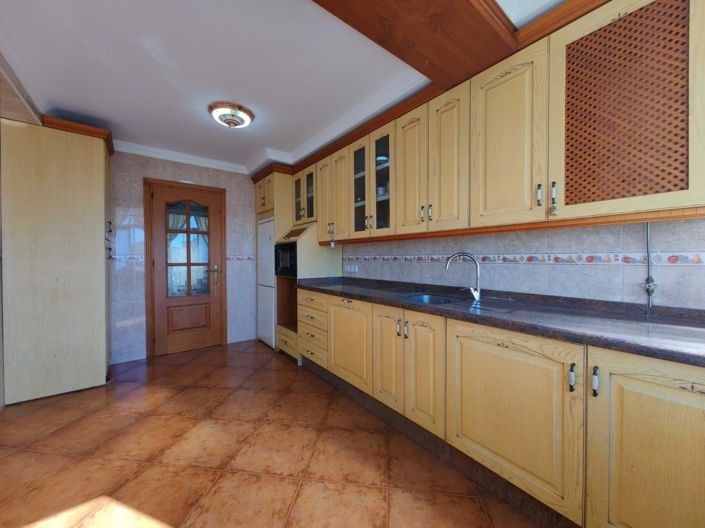 Image No.13-3 Bed Apartment for sale