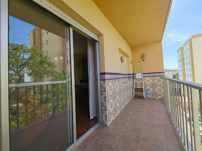 Image No.17-3 Bed Apartment for sale