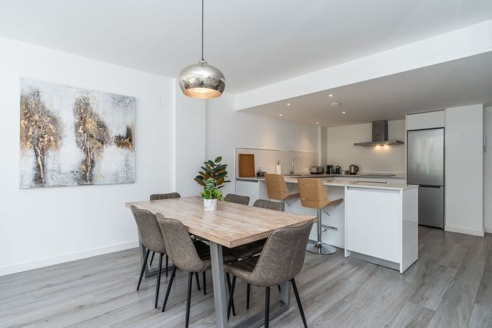 Image No.17-3 Bed Apartment for sale