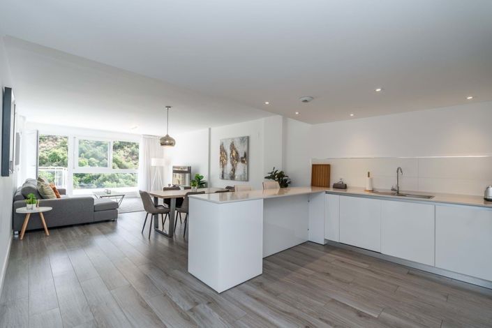 Image No.19-3 Bed Apartment for sale