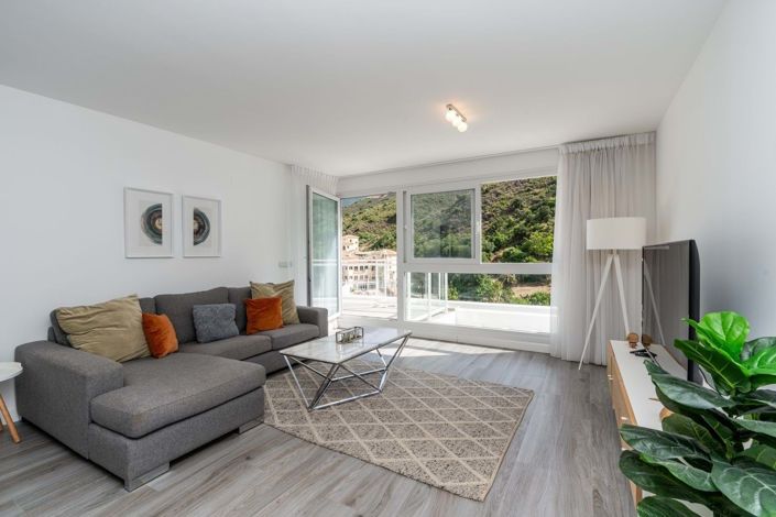 Image No.3-3 Bed Apartment for sale