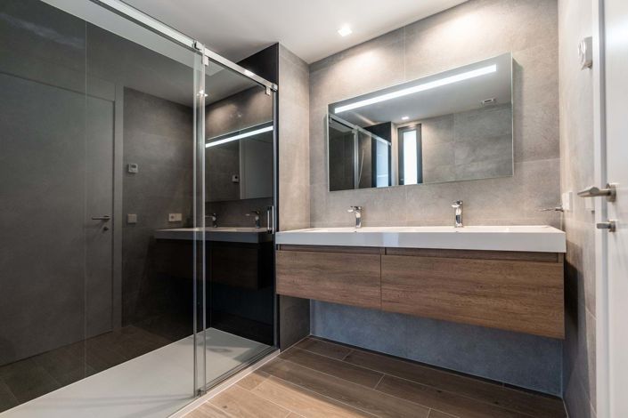 Image No.12-2 Bed Apartment for sale