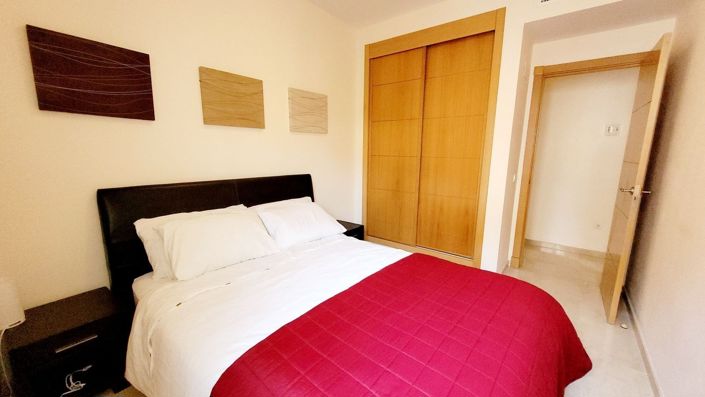 Image No.19-3 Bed Apartment for sale