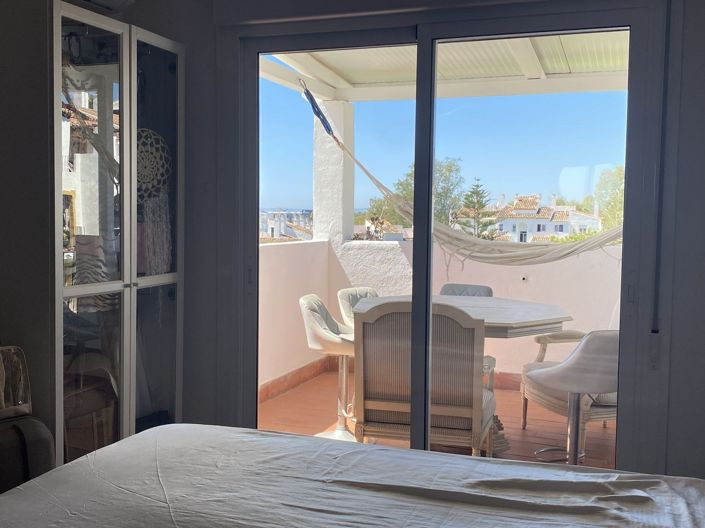 Image No.24-2 Bed Apartment for sale