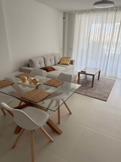 Image No.10-2 Bed Apartment for sale