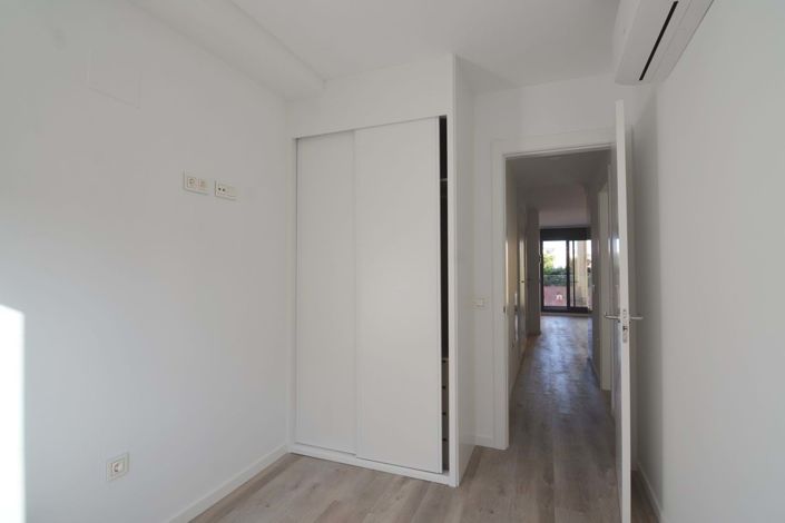 Image No.15-2 Bed Apartment for sale