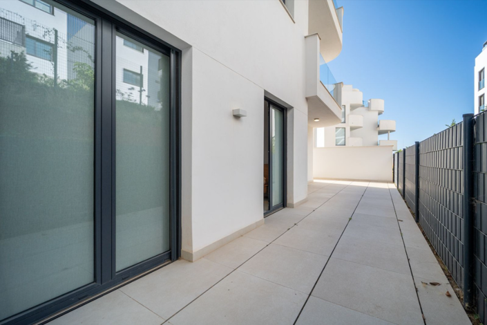 Image No.30-3 Bed Apartment for sale