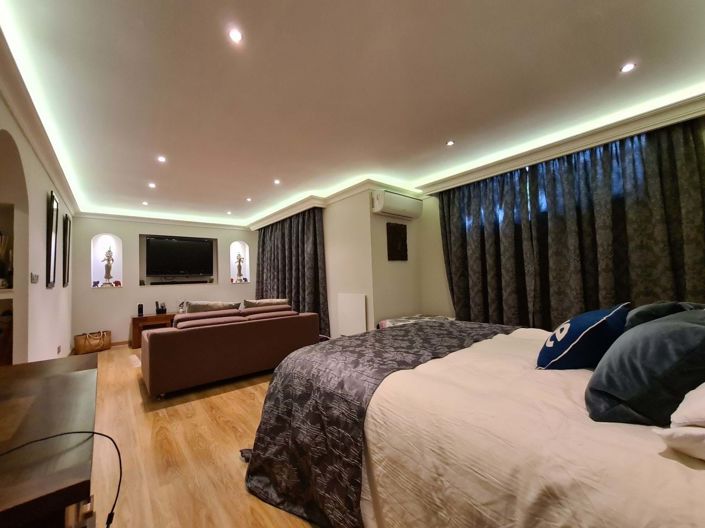 Image No.42-4 Bed Villa for sale