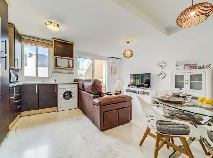 Image No.10-3 Bed Apartment for sale