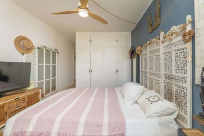 3982-711867-78d1f4f8b6655591b02d22fabb36a692d