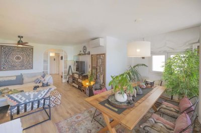 3982-711867-78d1f4f8b6655591b02d22fabb36a692d