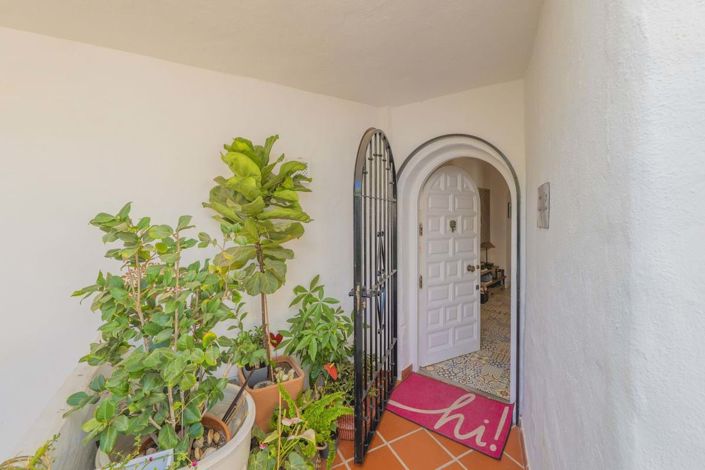 Image No.8-2 Bed Apartment for sale