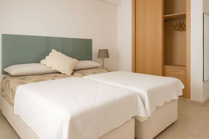 Image No.10-2 Bed Apartment for sale