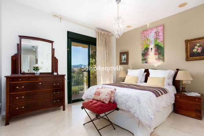 Image No.4-2 Bed Apartment for sale