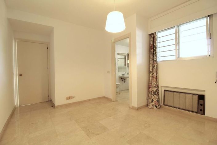 Image No.7-3 Bed Apartment for sale