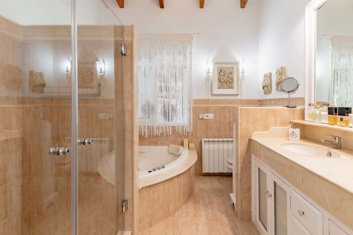 Image No.24-4 Bed Villa for sale