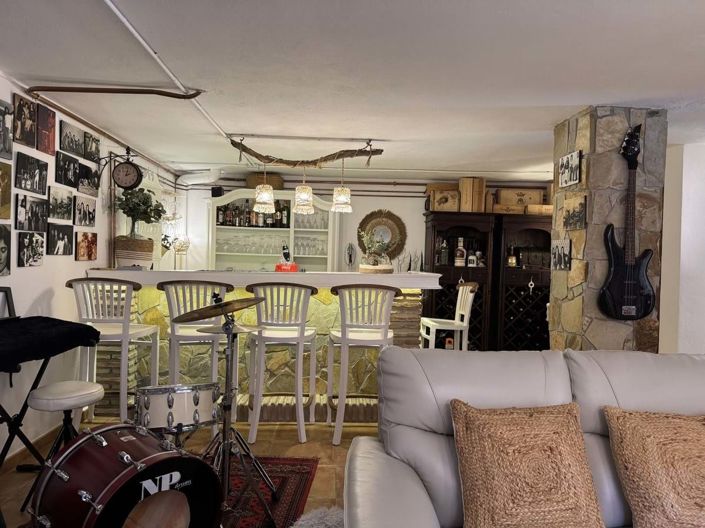 Image No.53-4 Bed Villa for sale