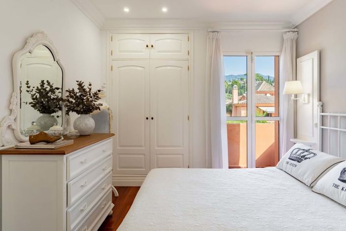 Image No.7-4 Bed Villa for sale