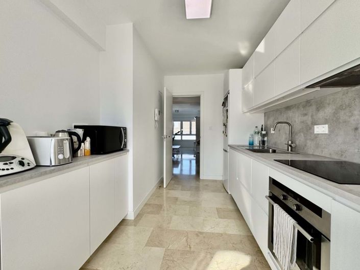 Image No.14-3 Bed Apartment for sale