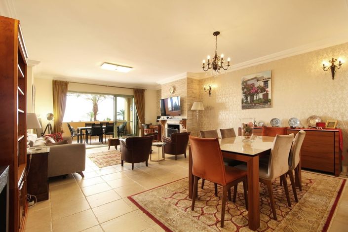 Image No.10-3 Bed Apartment for sale