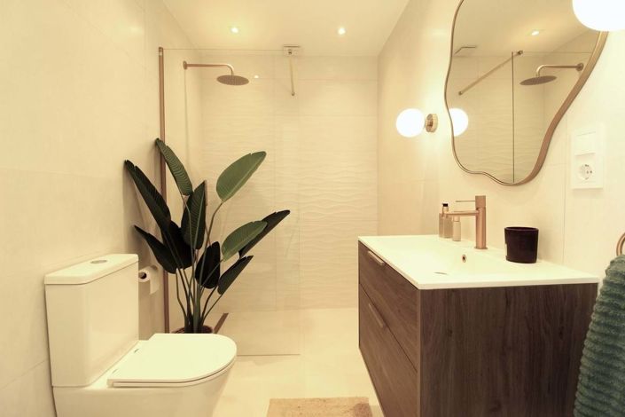 Image No.10-2 Bed Apartment for sale