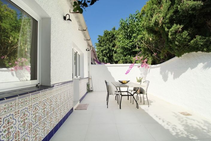 Image No.12-2 Bed Apartment for sale