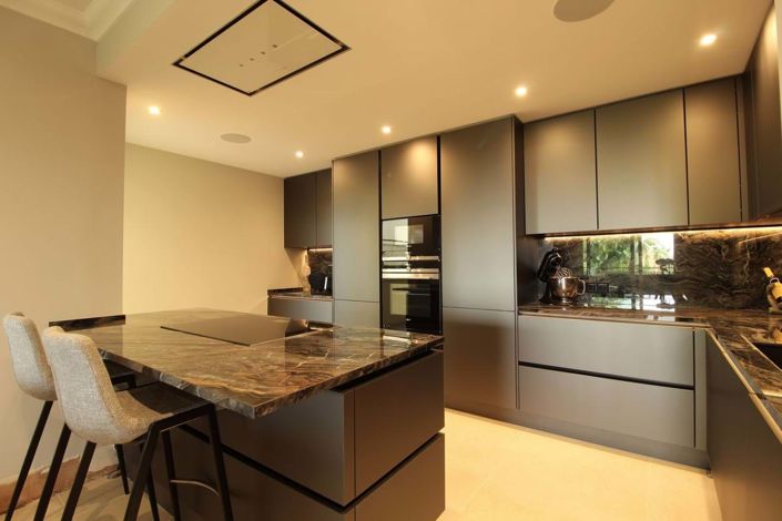 Image No.8-3 Bed Apartment for sale