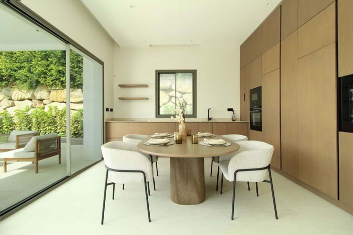 Image No.11-4 Bed Apartment for sale