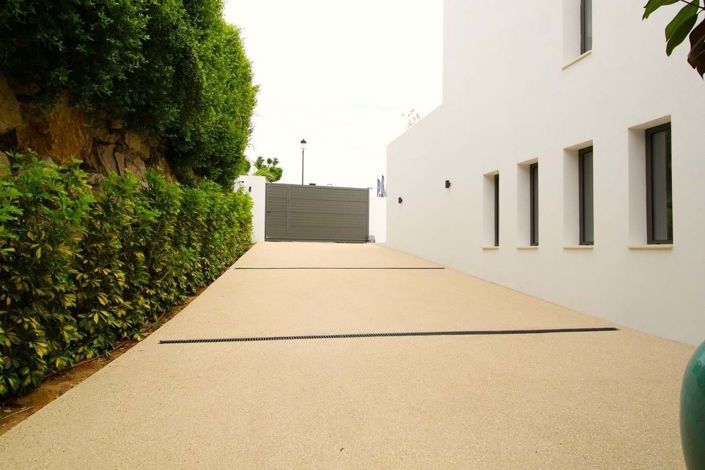 Image No.21-4 Bed Apartment for sale