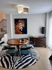 3982-720443-78d1f4f8b6655591b02d22fabb36a692d