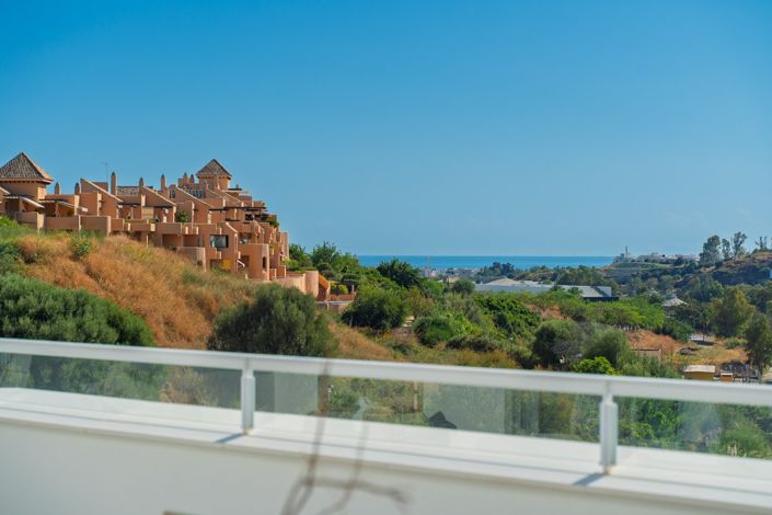 Image No.1-3 Bed Apartment for sale