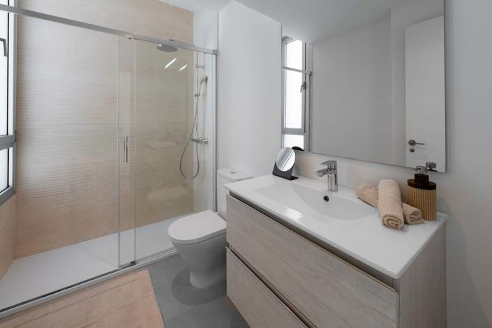 Image No.27-3 Bed Apartment for sale