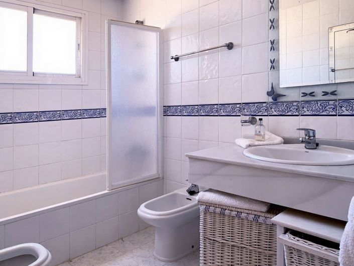 Image No.13-2 Bed Apartment for sale