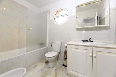 3982-720481-78d1f4f8b6655591b02d22fabb36a692d