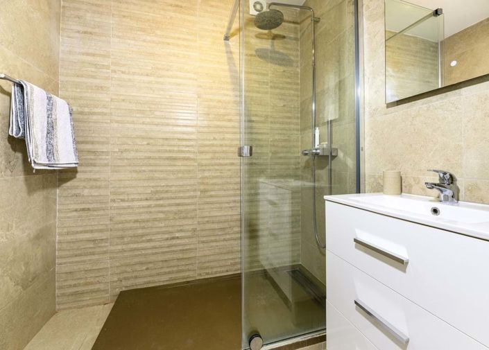 Image No.13-3 Bed Townhouse for sale