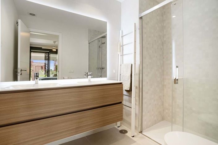 Image No.13-2 Bed Apartment for sale