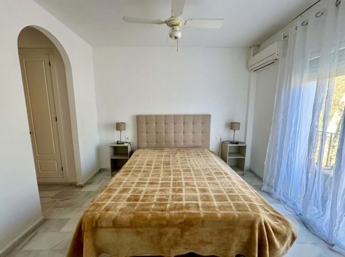 Image No.11-3 Bed Apartment for sale