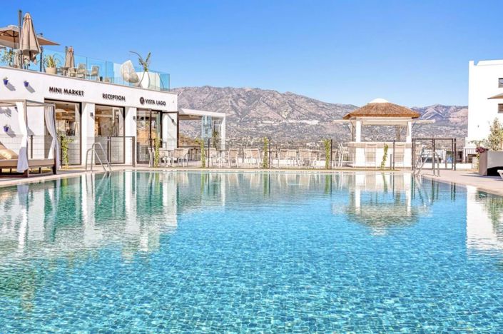 Image No.1-4 Bed Apartment for sale