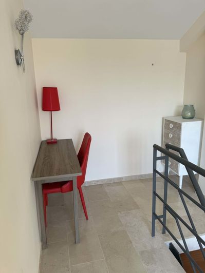 Image No.24-3 Bed Apartment for sale