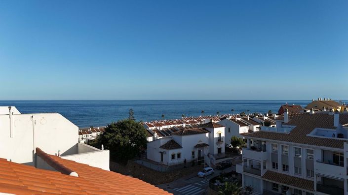 Image No.27-3 Bed Apartment for sale