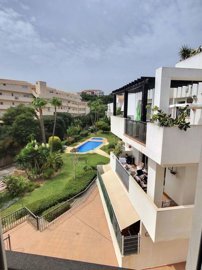 3982-726966-78d1f4f8b6655591b02d22fabb36a692d