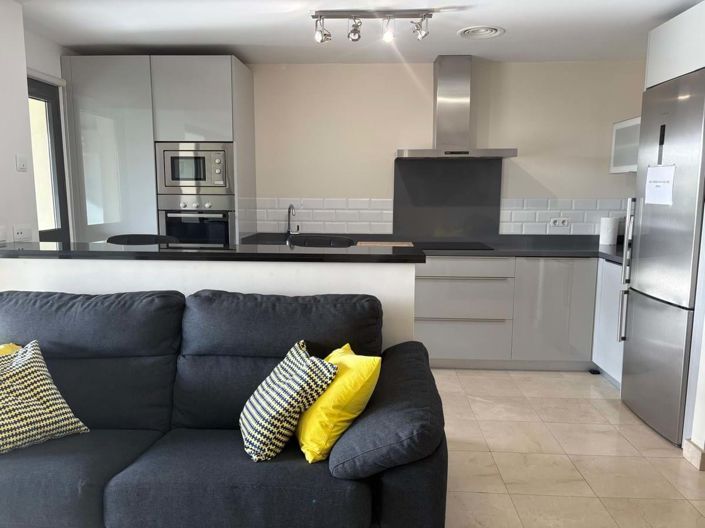 Image No.10-2 Bed Apartment for sale