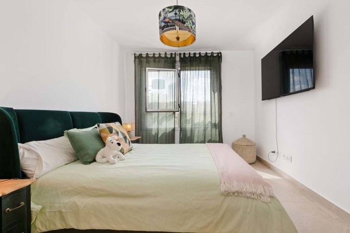 Image No.4-3 Bed Townhouse for sale