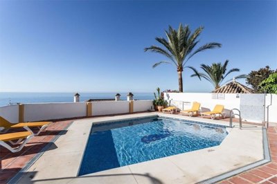 2 Bed Apartment for sale