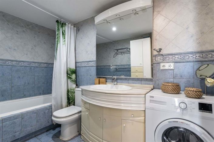 Image No.14-2 Bed Apartment for sale