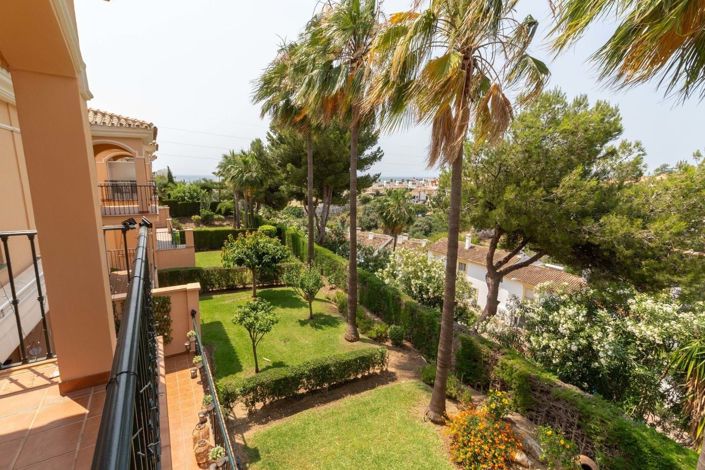 Image No.2-3 Bed Villa for sale