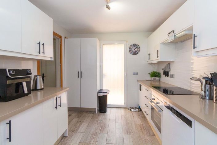 Image No.23-3 Bed Villa for sale