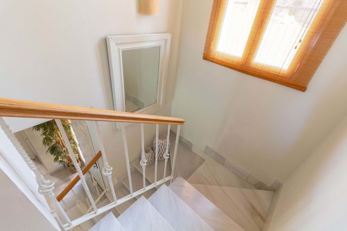 Image No.25-3 Bed Villa for sale