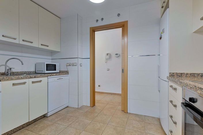 Image No.14-2 Bed Apartment for sale