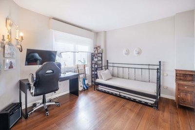 3982-726936-78d1f4f8b6655591b02d22fabb36a692d